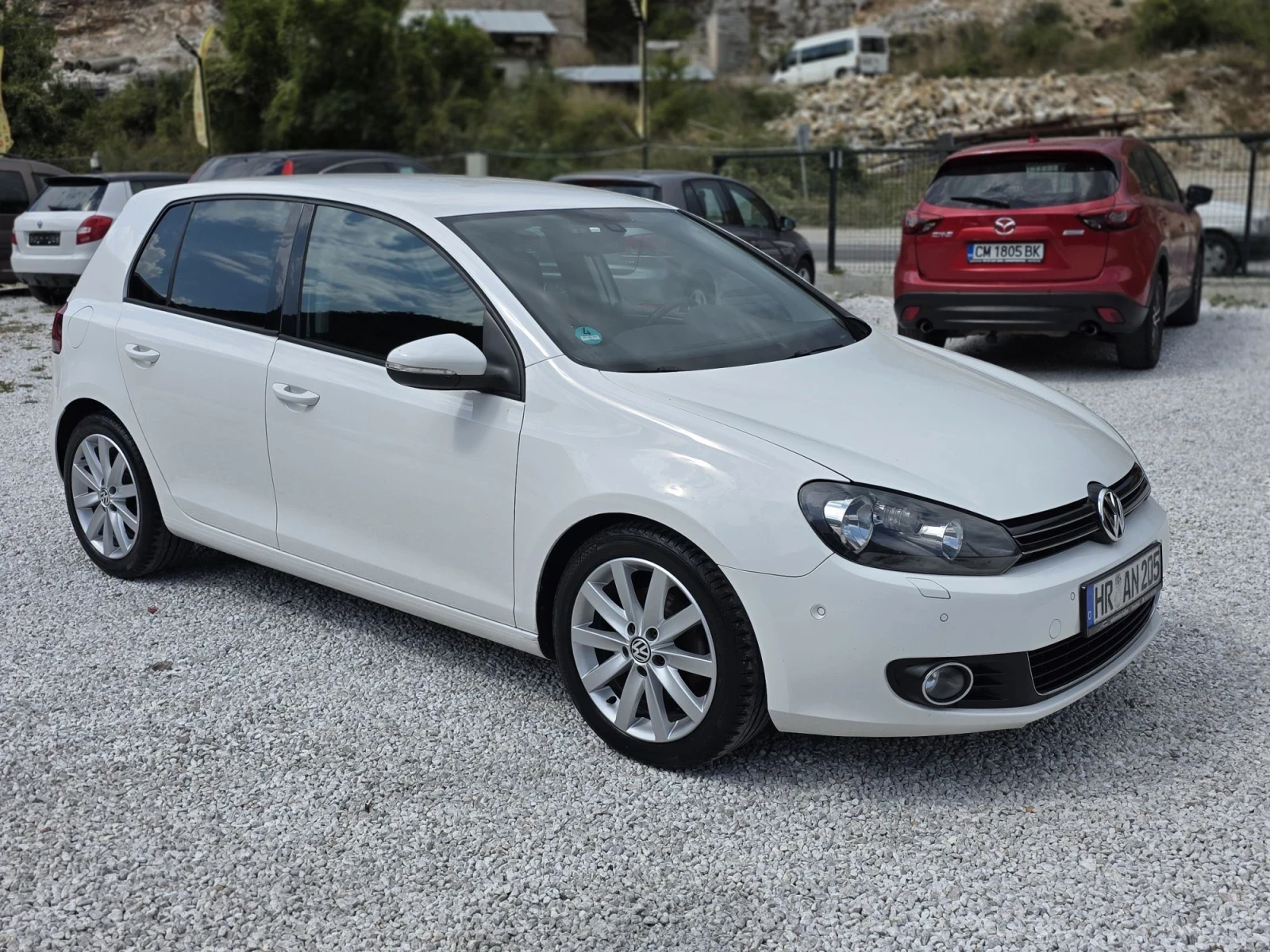 VW Golf 2.0 TDI, снимка 2 - Автомобили и джипове - 56485524