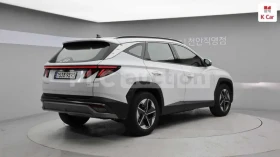 Hyundai Tucson 4x4| 360| HEAD-UP| ОБДУХВАНЕ| ВКЛ.ТЕХНОТЕСТ       , снимка 2
