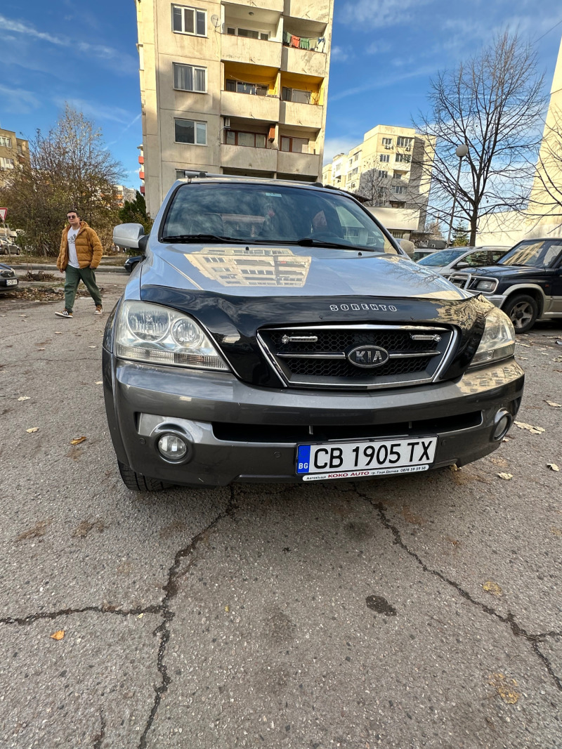 Kia Sorento 2.5, снимка 3 - Автомобили и джипове - 45019013