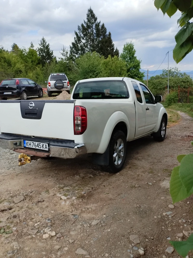 Nissan Navara, снимка 4 - Автомобили и джипове - 46752976