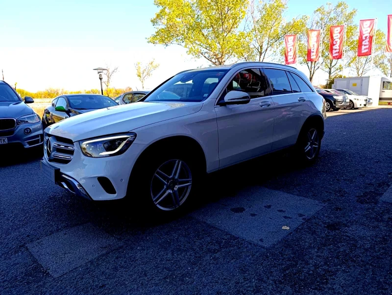 Mercedes-Benz GLC 220 4Matic AMG Line, снимка 3 - Автомобили и джипове - 52247178