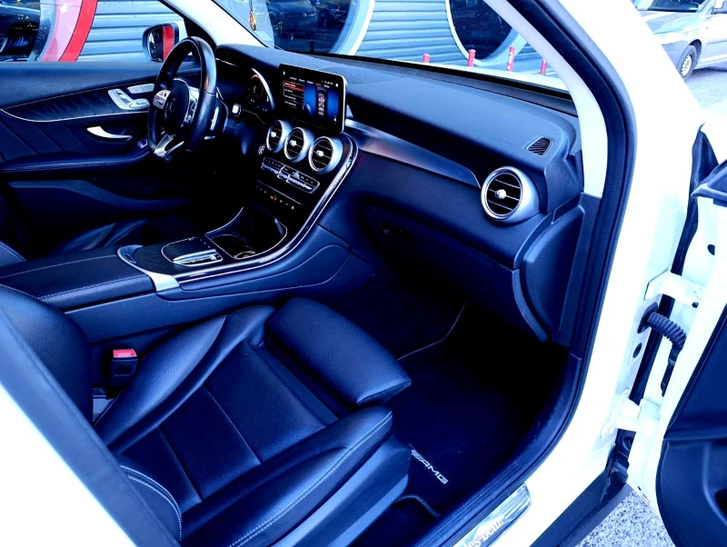 Mercedes-Benz GLC 220 4Matic AMG Line, снимка 12 - Автомобили и джипове - 52247178