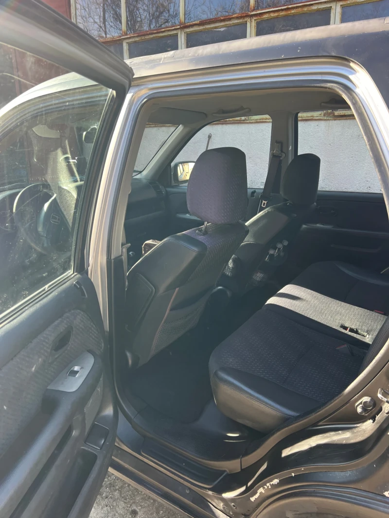 Honda Cr-v 2-Бензин, снимка 7 - Автомобили и джипове - 52927265