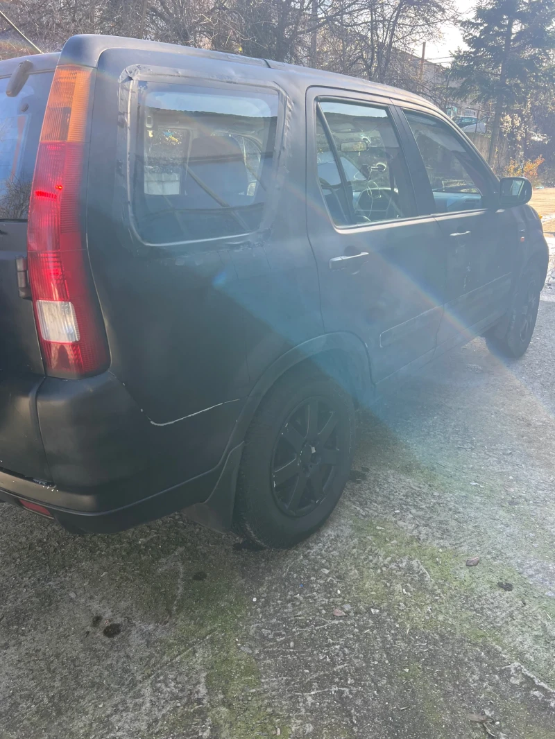 Honda Cr-v 2-Бензин, снимка 3 - Автомобили и джипове - 52927265