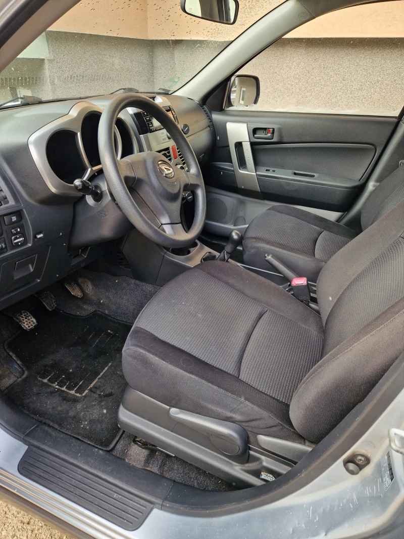 Daihatsu Terios SX, снимка 9 - Автомобили и джипове - 53178010