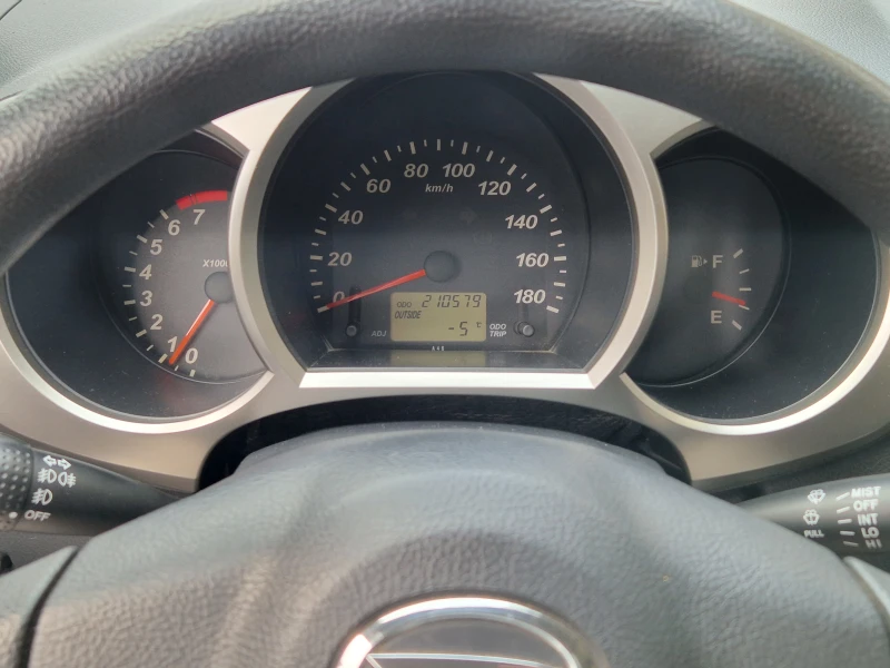 Daihatsu Terios SX, снимка 11 - Автомобили и джипове - 53178010