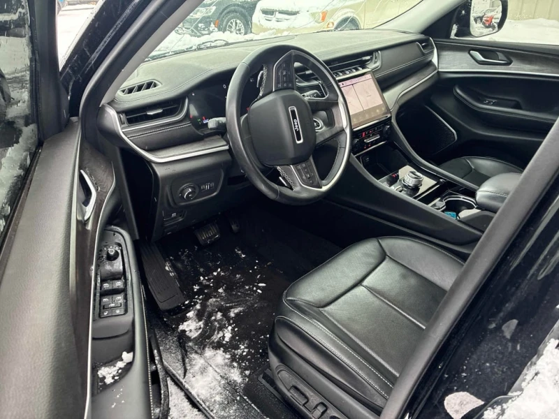 Jeep Grand cherokee 2022 Limited * CARFAX * БЕЗ ПЪРВОНАЧАЛНА ВНОСКА, снимка 7 - Автомобили и джипове - 53201300