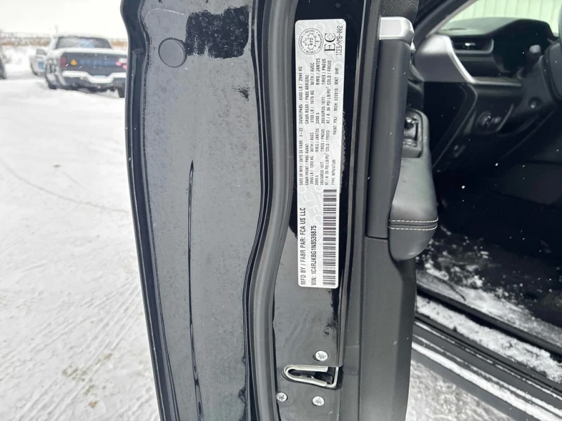 Jeep Grand cherokee 2022 Limited * CARFAX * БЕЗ ПЪРВОНАЧАЛНА ВНОСКА, снимка 10 - Автомобили и джипове - 53201300