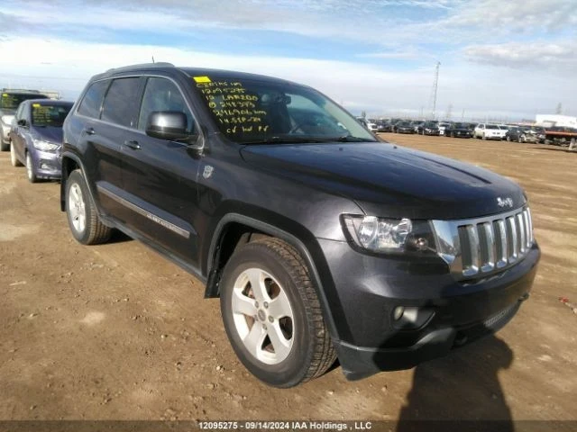 Jeep Grand cherokee 3.6 Loredo, снимка 1 - Автомобили и джипове - 47732585