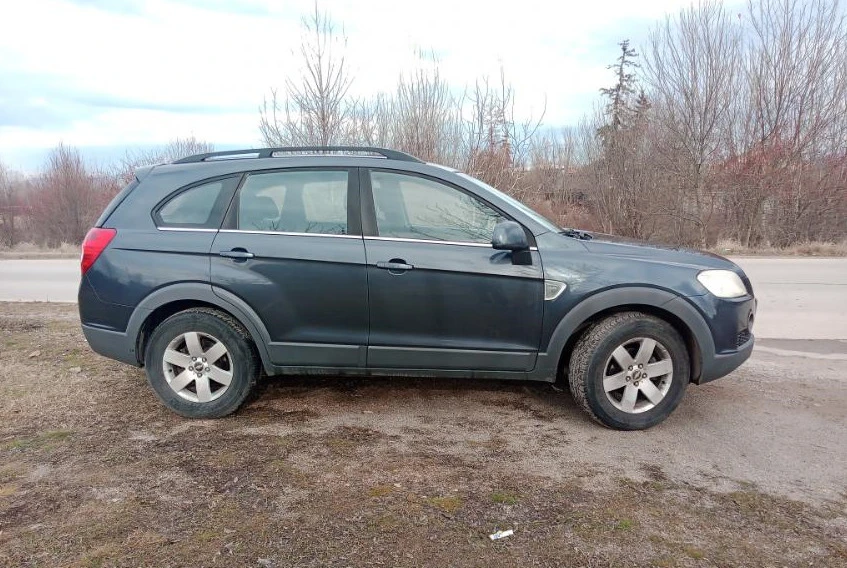 Chevrolet Captiva 2.0/ 4Х4 - изображение 7