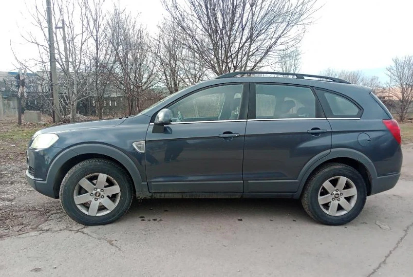 Chevrolet Captiva 2.0/ 4Х4 - изображение 2