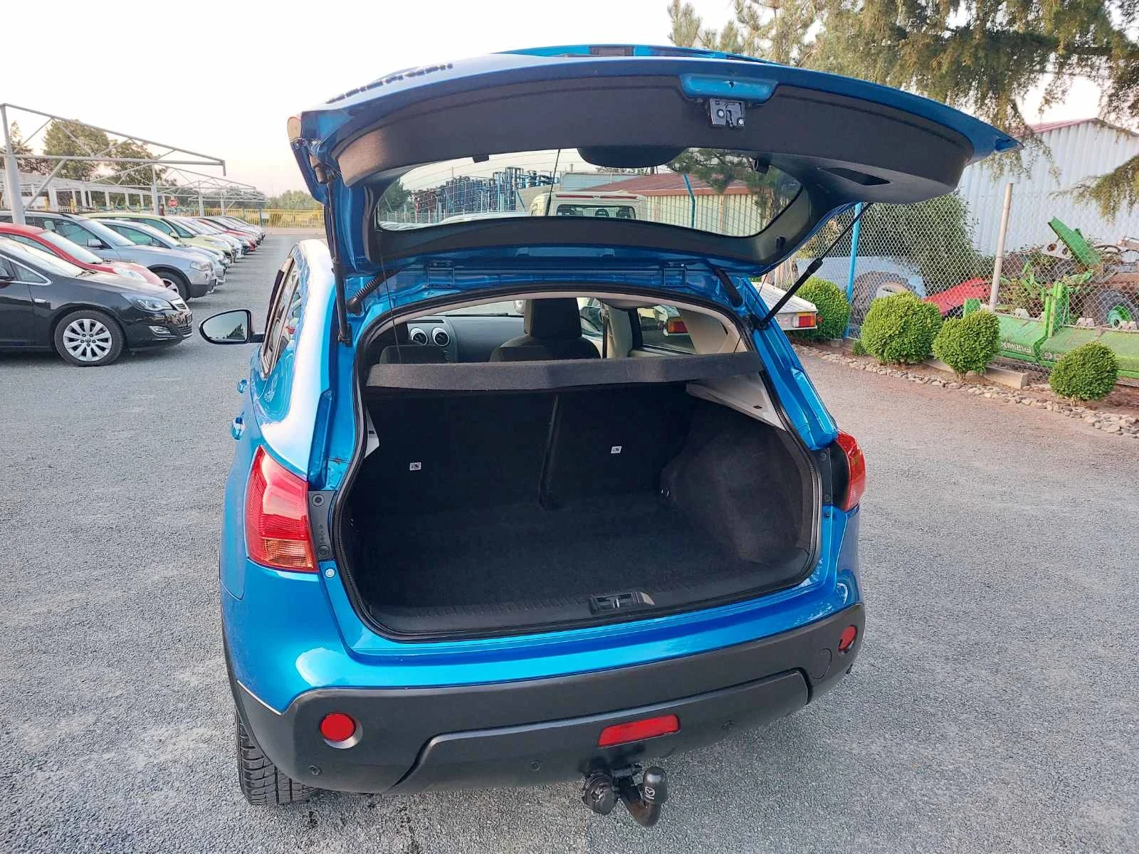 Nissan Qashqai 2.0i, автоматик - изображение 8