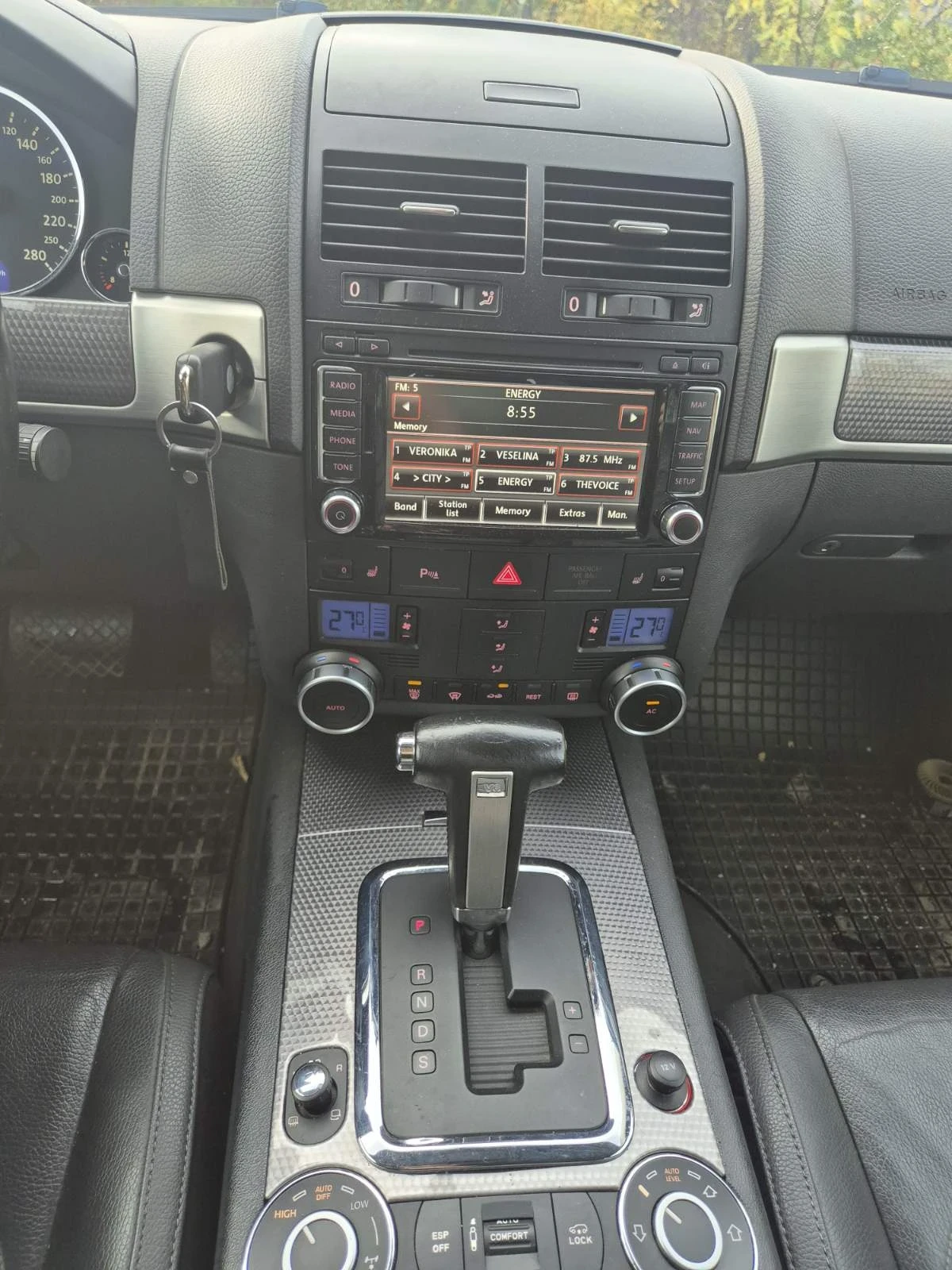 VW Touareg  - изображение 6