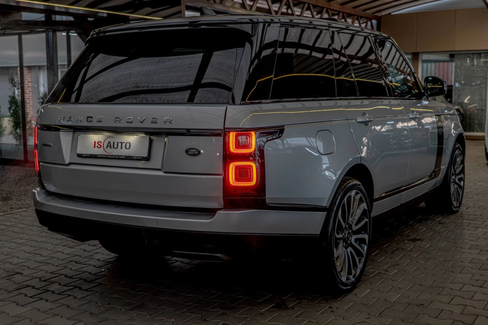 Land Rover Range rover Autobiography/ LWB /DAB+ /Meridian/V8/Камера 360/ - изображение 6