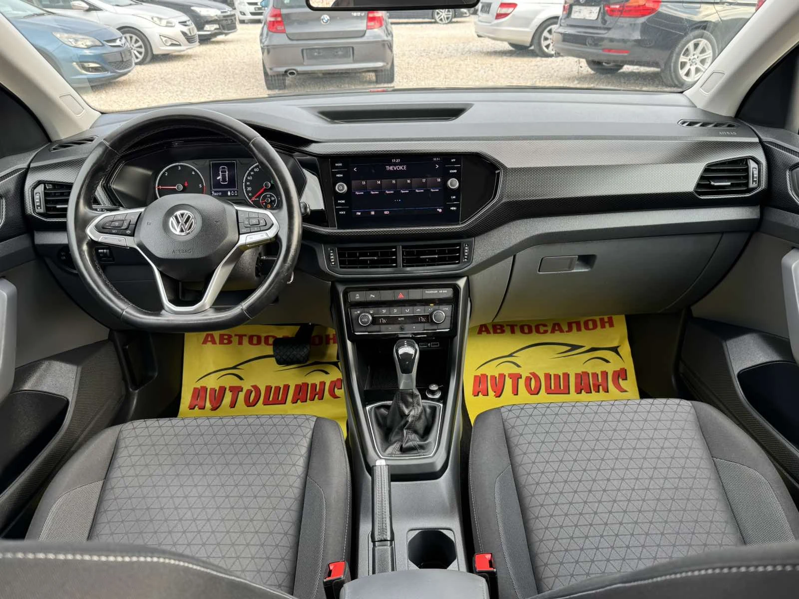 VW T-Cross 1.6TDI, снимка 9 - Автомобили и джипове - 54999328