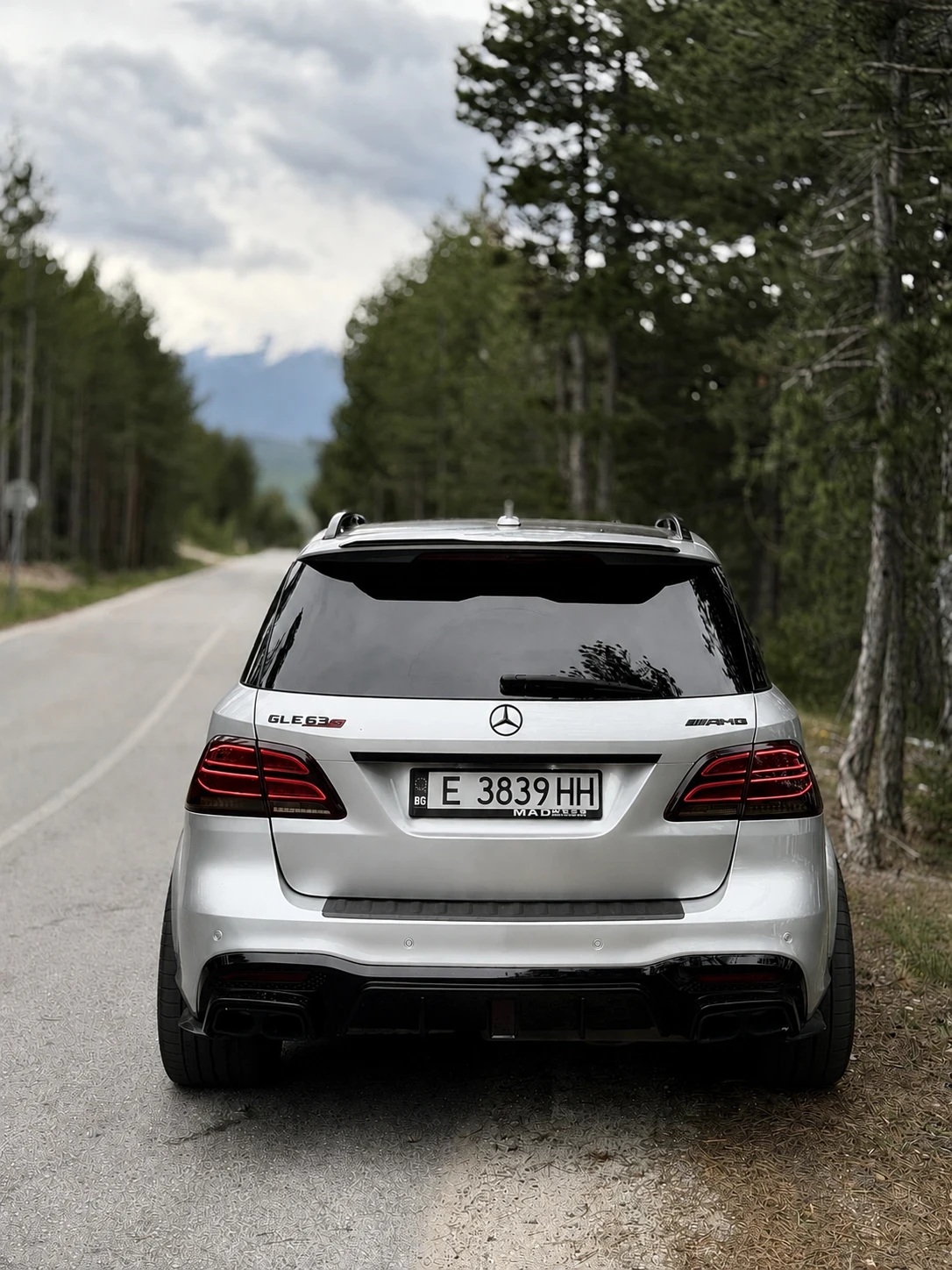 Mercedes-Benz GLE 350, снимка 8 - Автомобили и джипове - 55667337