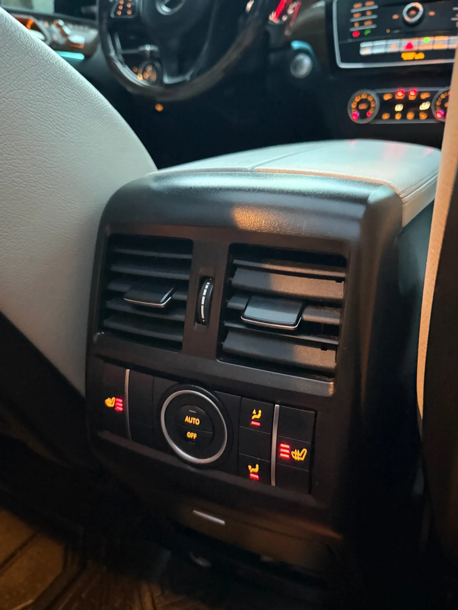 Mercedes-Benz GLE 350, снимка 15 - Автомобили и джипове - 55667337