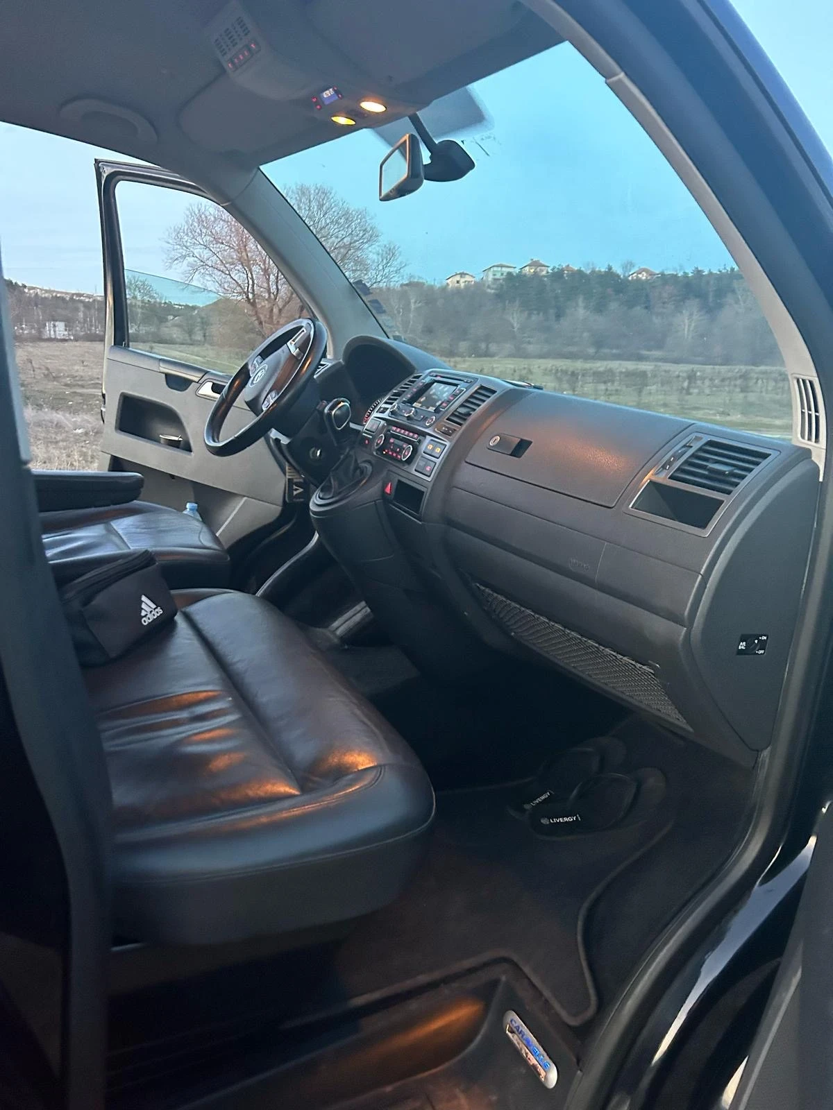 VW Caravelle 4x4 - изображение 7