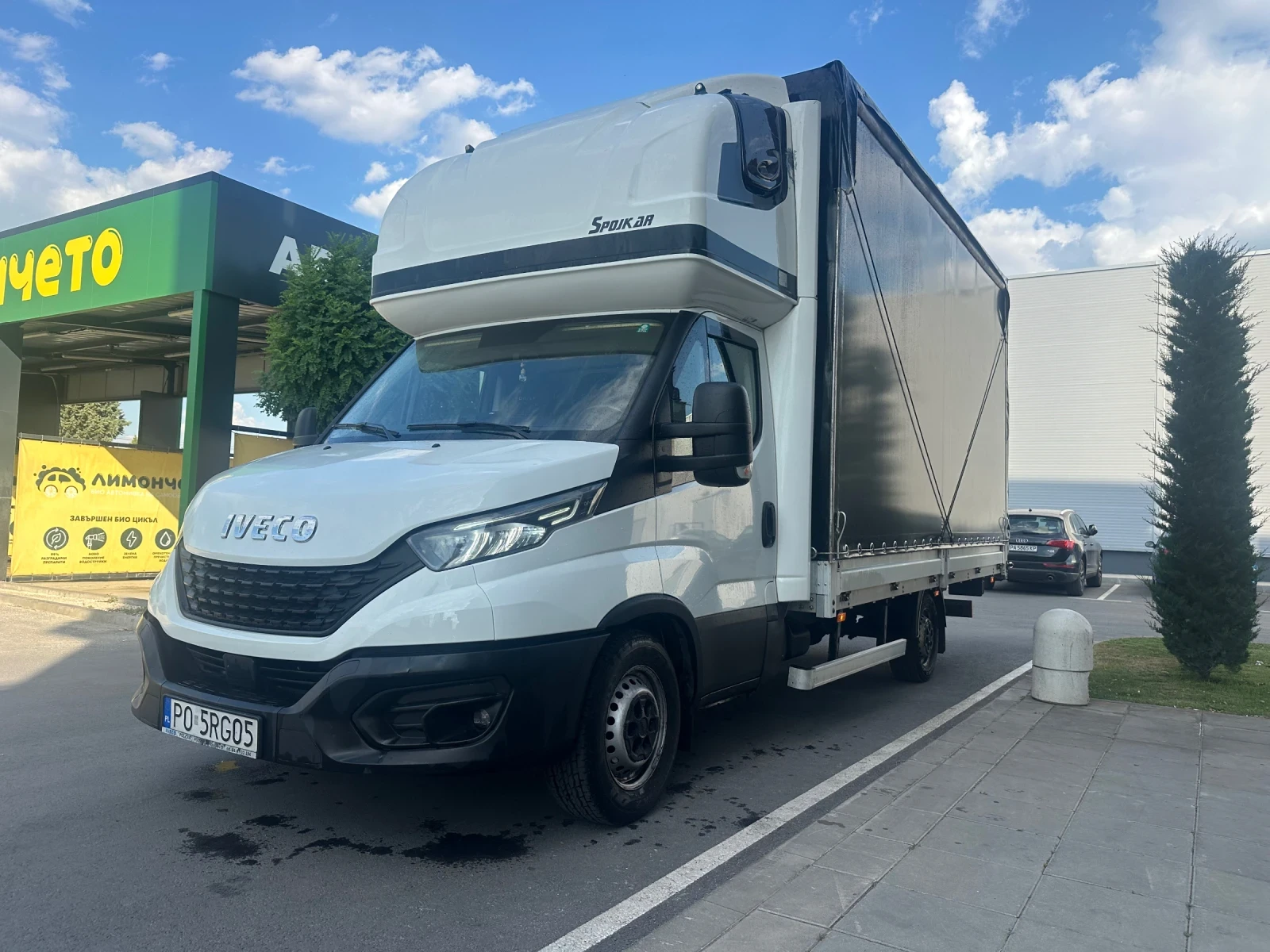 Iveco Daily НОВ  ФЕЙС///ЛЕД , ПАДАЩ БОРД, ЛИЗИНГ - изображение 3