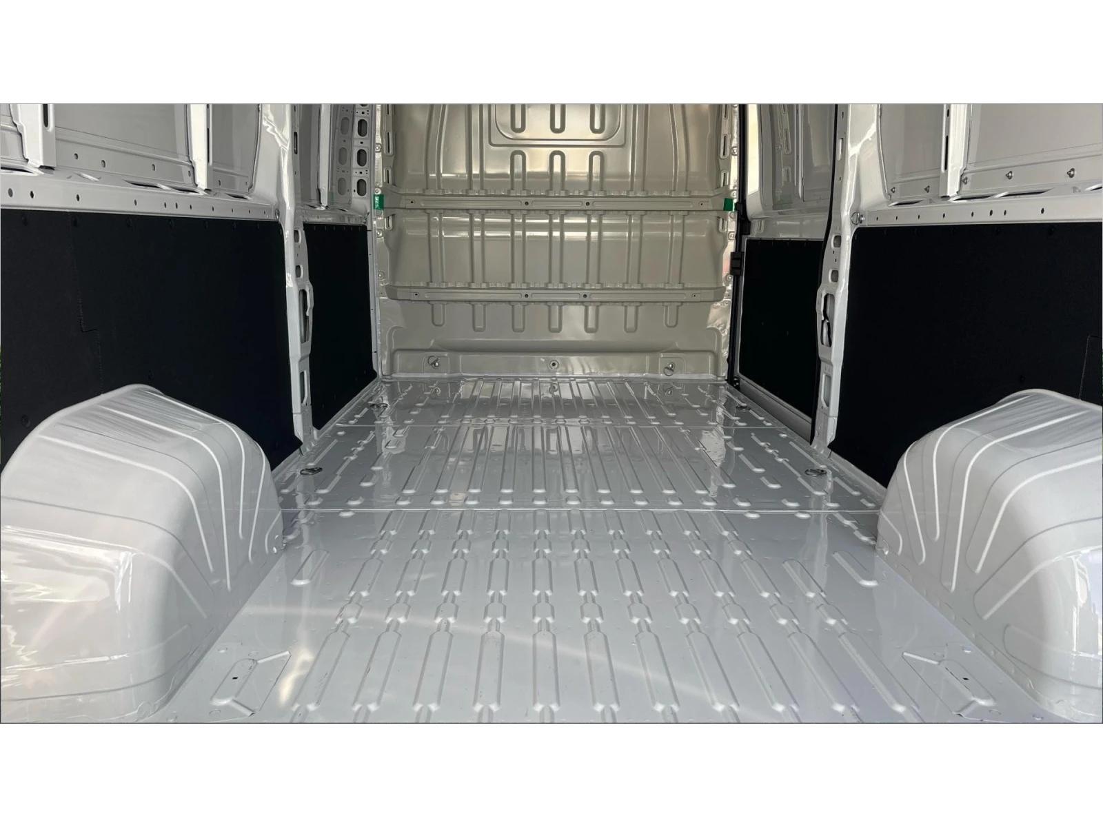 Toyota Proace Max L4H2 BEV 110kWh 272кс, Месечна вноска от 313  , снимка 11 - Бусове и автобуси - 54549307