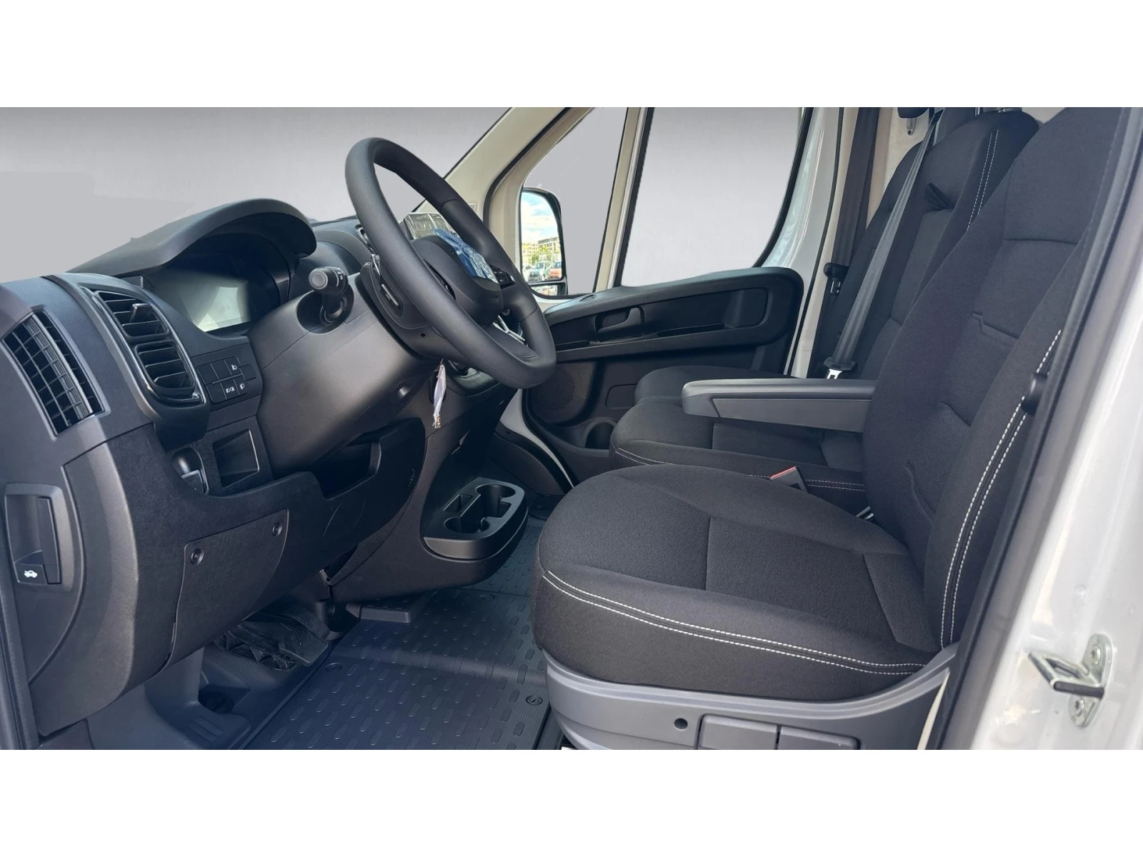 Toyota Proace Max L4H2 BEV 110kWh 272кс, Месечна вноска от 313  , снимка 12 - Бусове и автобуси - 54549307