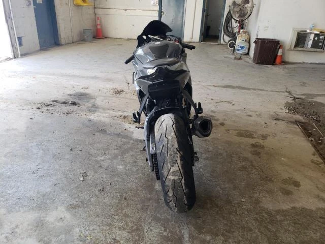 Kawasaki Ninja ZX-10R - изображение 4