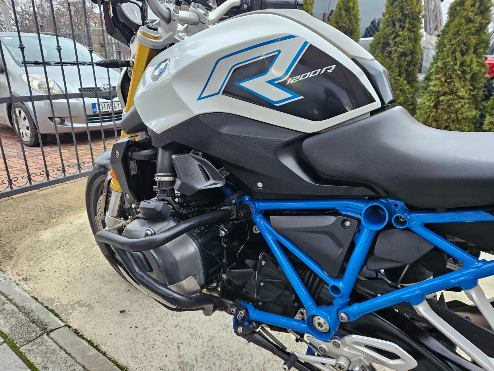 BMW R 1200R, ABS-TCS, Dynamic pack | Mobile.bg   14