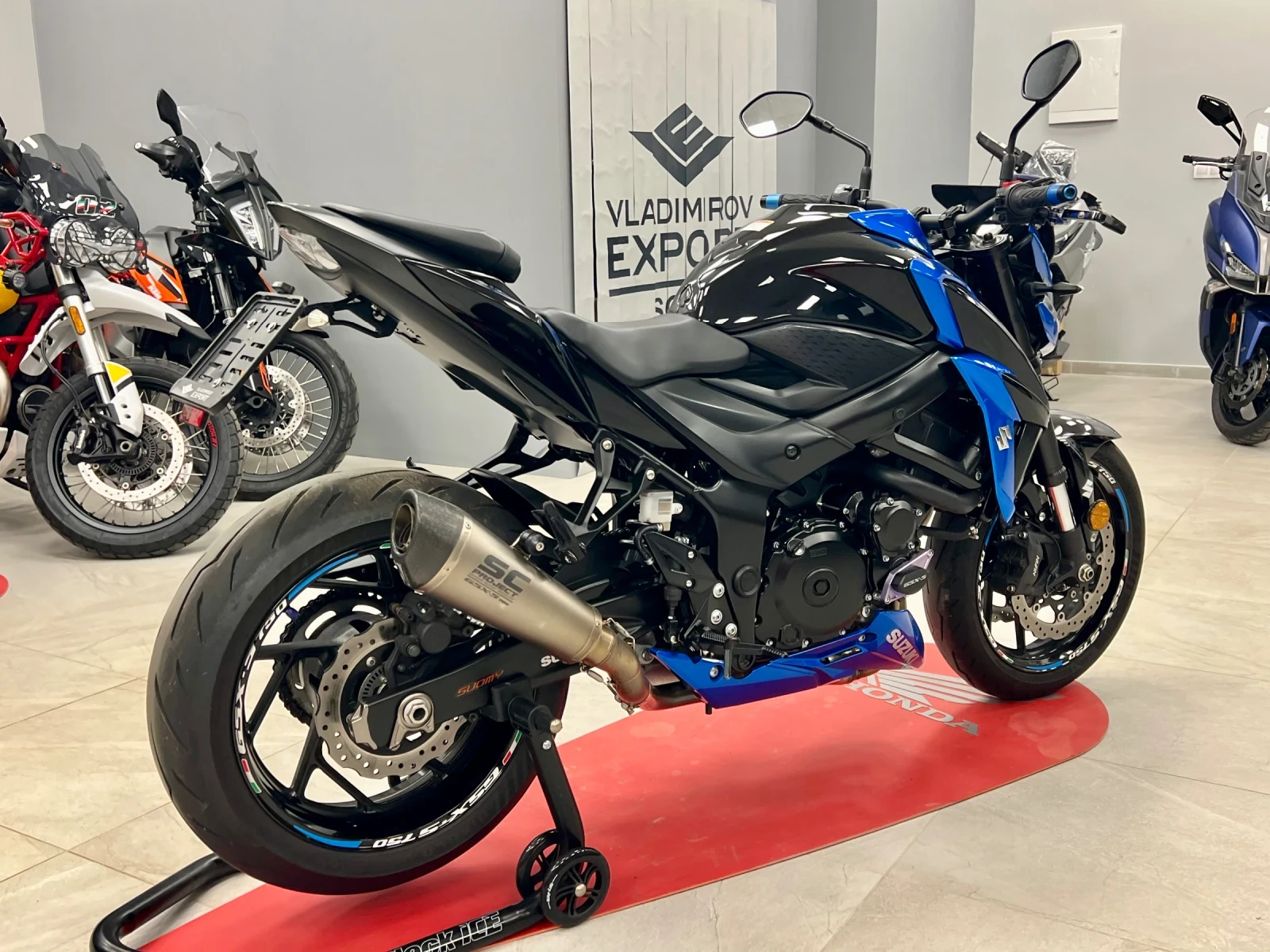 Suzuki Gsx 750 S TCS ABS SC Project 2018 - изображение 8
