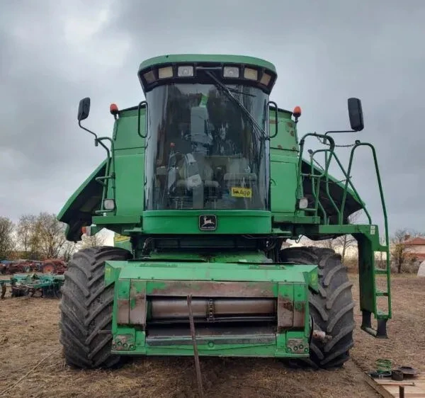 Комбайн John Deere 9780CTS - изображение 2