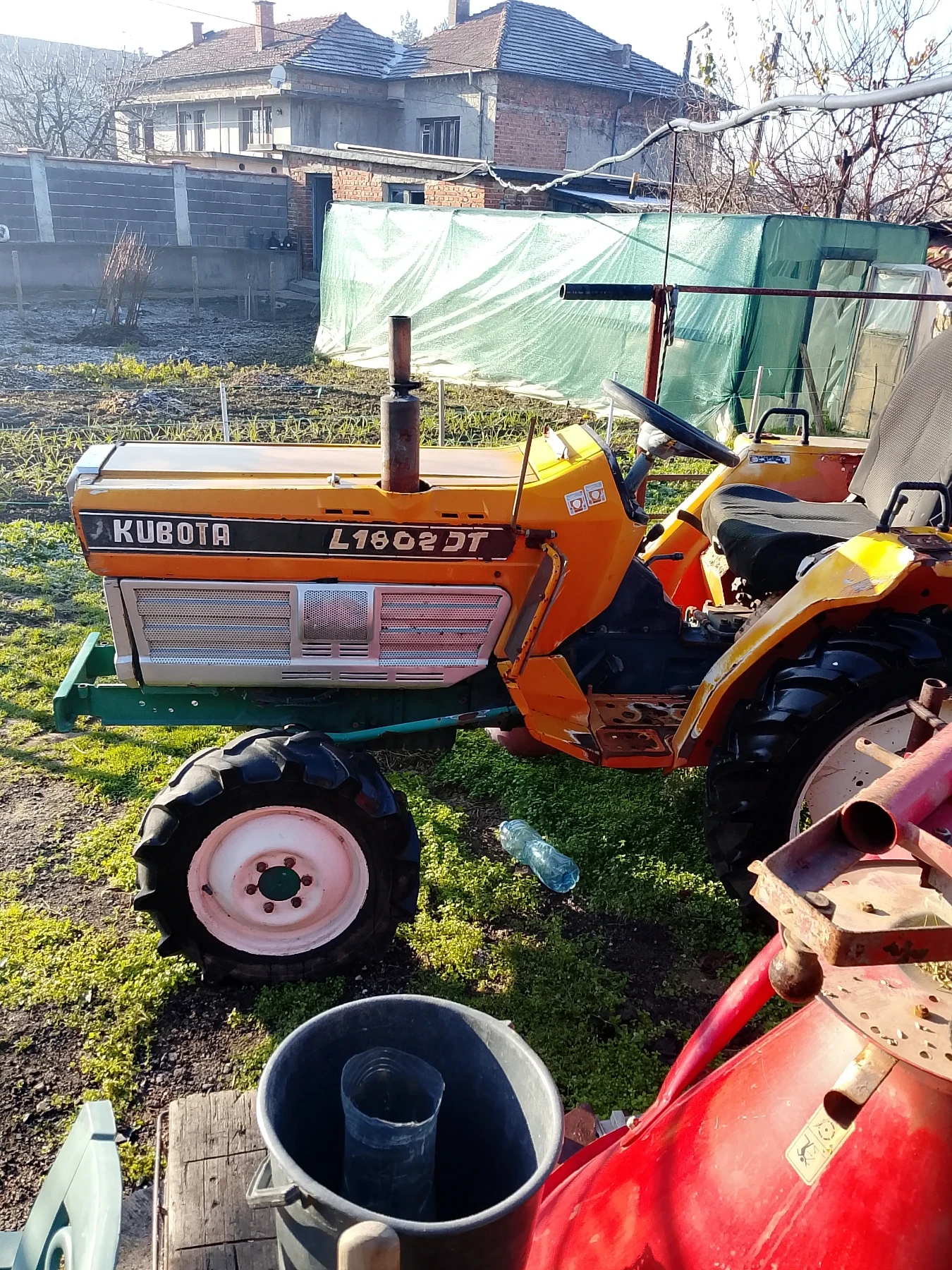 Трактор Kubota L1802, снимка 1