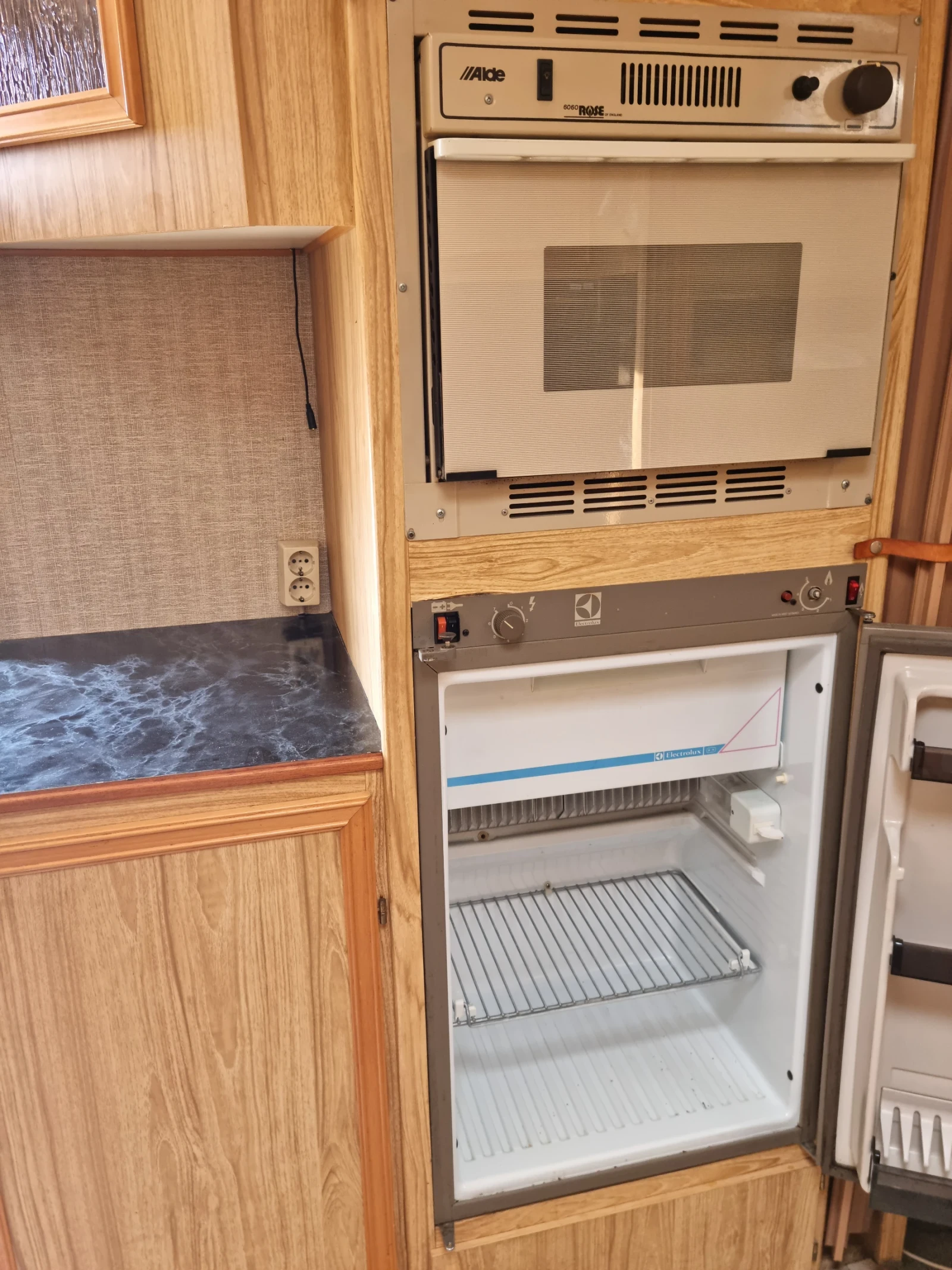 �������� Kabe Safir 590XL | Mobile.bg � ����������� 10
