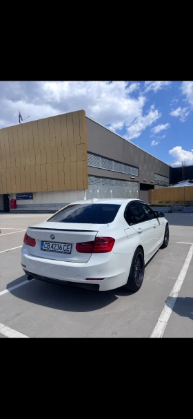 BMW 320, снимка 4