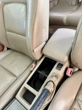 Subaru Outback 3.0 H6 245 к.с Бензин/Газ, снимка 14