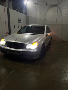 Mercedes-Benz C 220, снимка 1