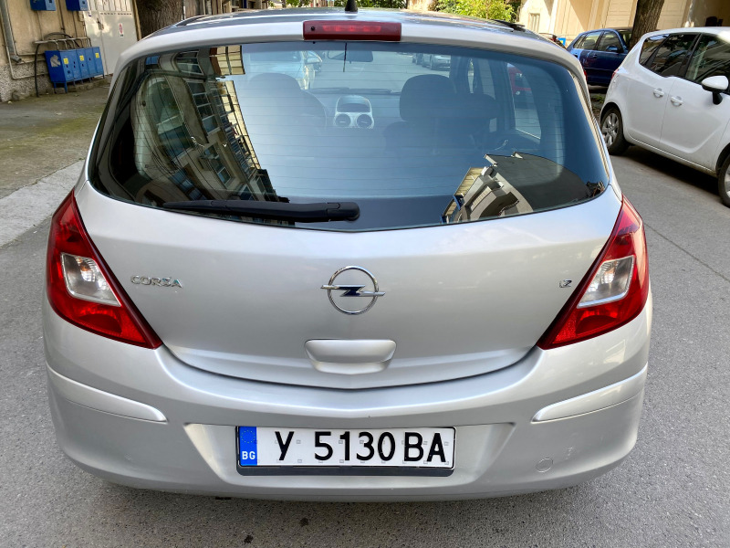 Opel Corsa Климатик, снимка 5 - Автомобили и джипове - 46392078