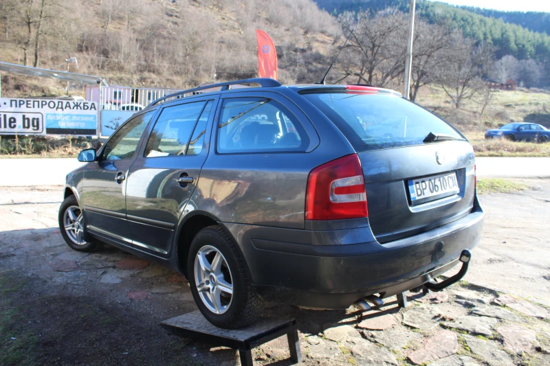 Skoda Octavia 2.0TDI 4x4 РЕГИСТРИРАНА, снимка 6 - Автомобили и джипове - 48442788