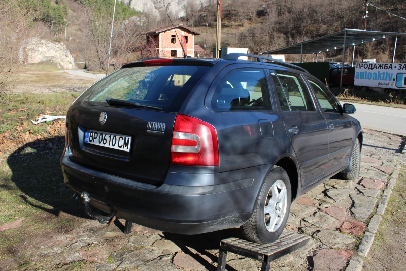 Skoda Octavia 2.0TDI 4x4 РЕГИСТРИРАНА, снимка 4 - Автомобили и джипове - 48442788