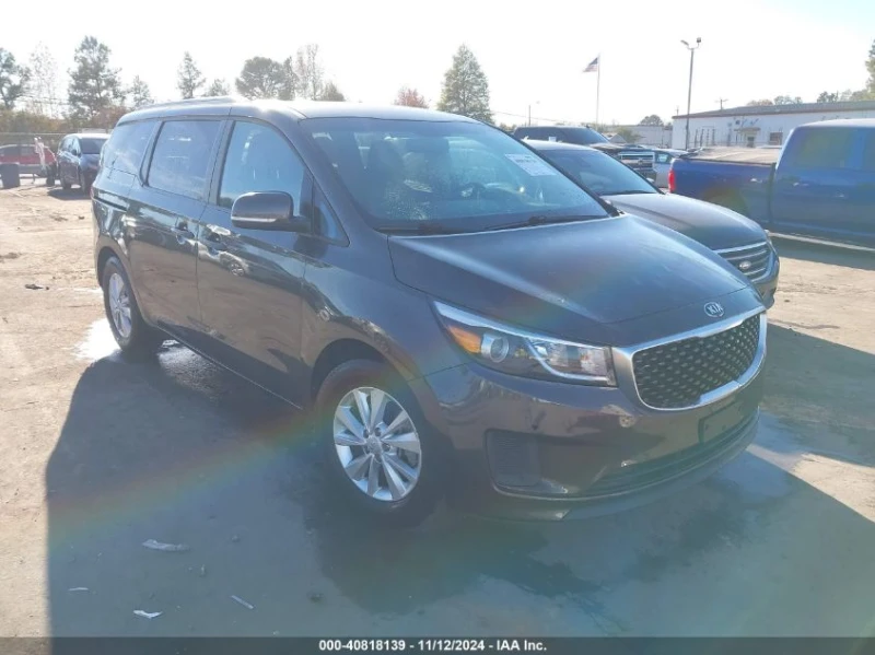 Kia Sedona * LX* , снимка 1 - Автомобили и джипове - 48614179