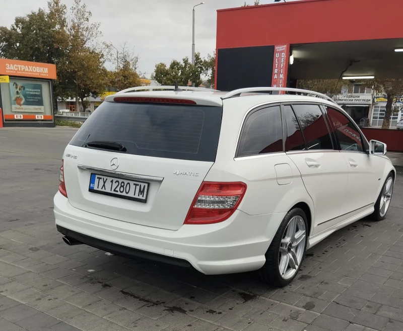 Mercedes-Benz C 250 AMG sport пакет 4x4 матик, снимка 6 - Автомобили и джипове - 48964841