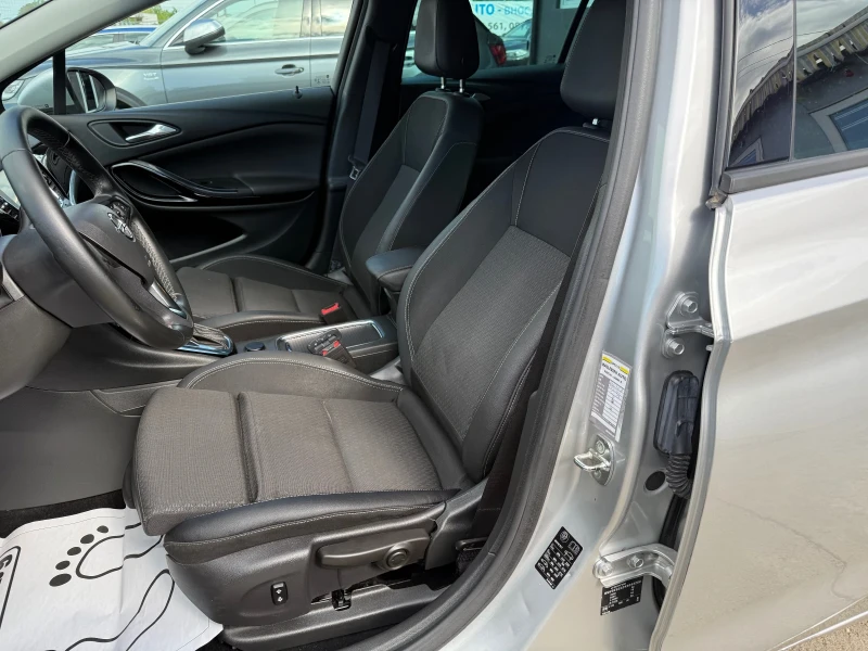Opel Astra 1.6cdti AUTOMATIC COSMO 2019g, снимка 10 - Автомобили и джипове - 50212294