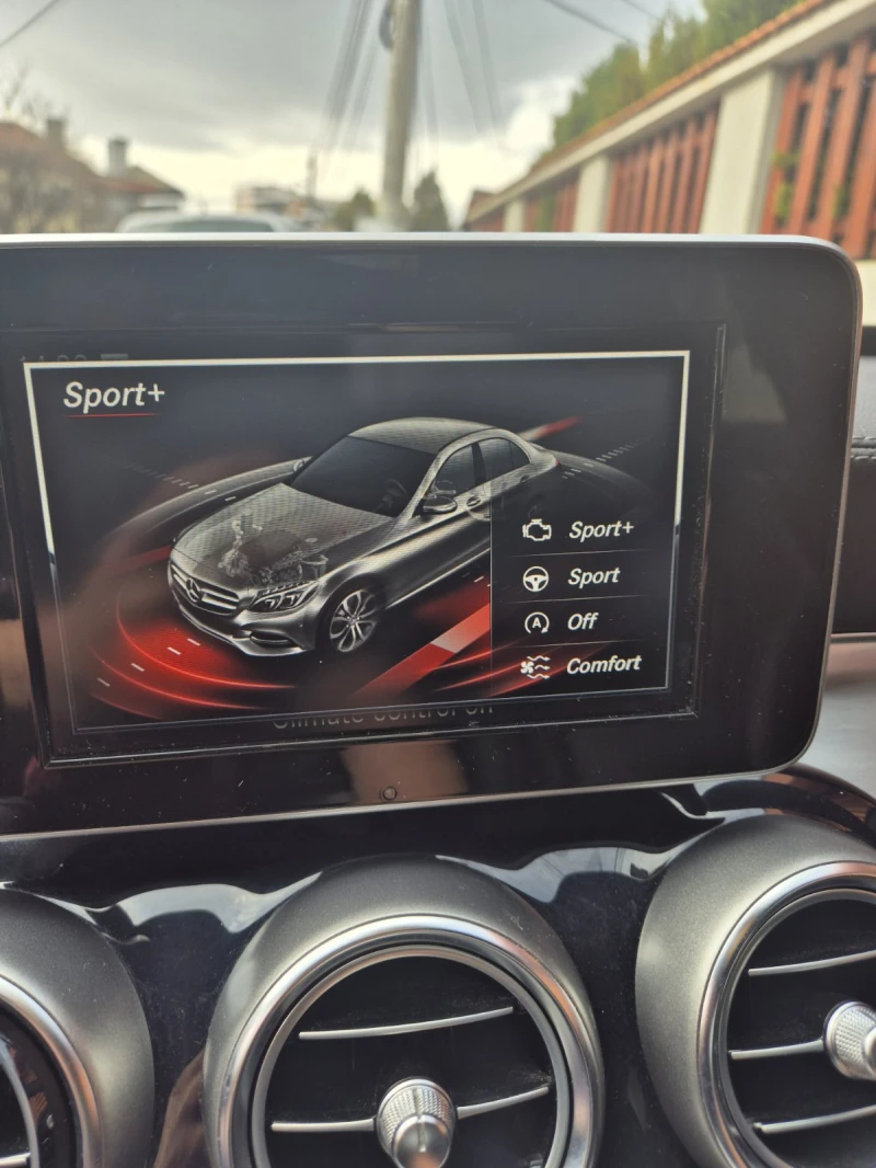 Mercedes-Benz C 200 AMG , снимка 3 - Автомобили и джипове - 51081891