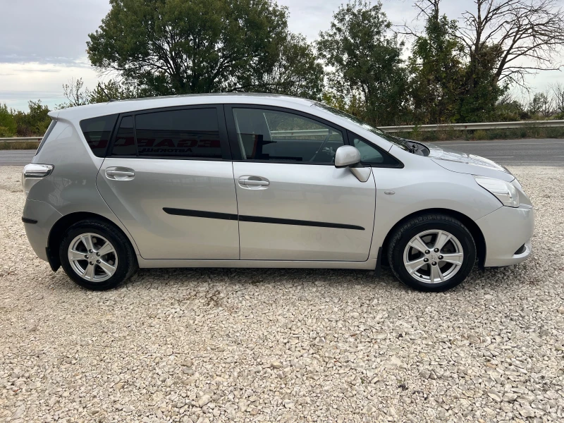 Toyota Verso 2.0 D4D/126 p.s-Kayless Go!!!, снимка 8 - Автомобили и джипове - 51873353