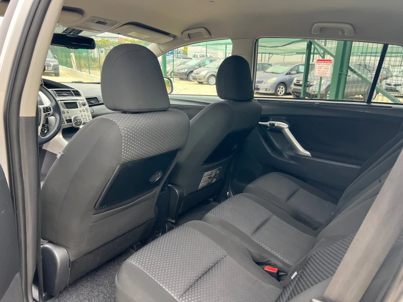 Toyota Verso 2.0 D4D/126 p.s-Kayless Go!!!, снимка 11 - Автомобили и джипове - 51873353