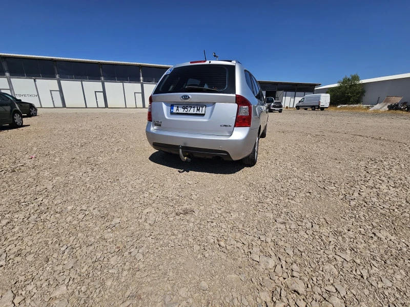 Kia Carens, снимка 4 - Автомобили и джипове - 52357806