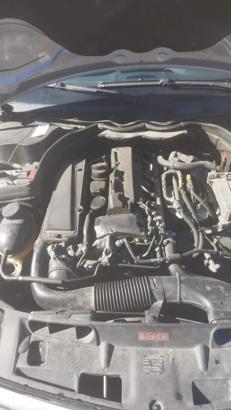 Mercedes-Benz C 220, снимка 5 - Автомобили и джипове - 52422002