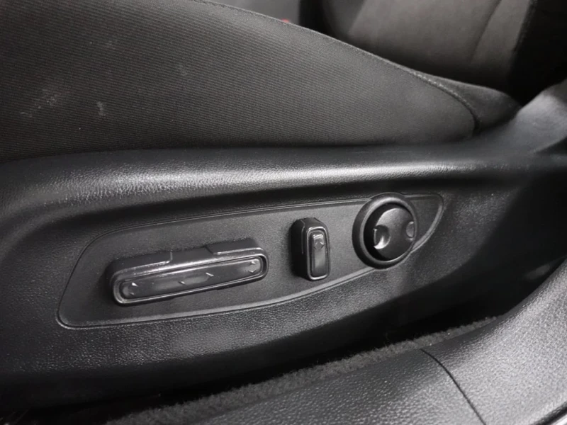 Honda Accord * EX | Sunroof | ACC | BSM | Heated Seats | CarPla, снимка 14 - Автомобили и джипове - 52793796