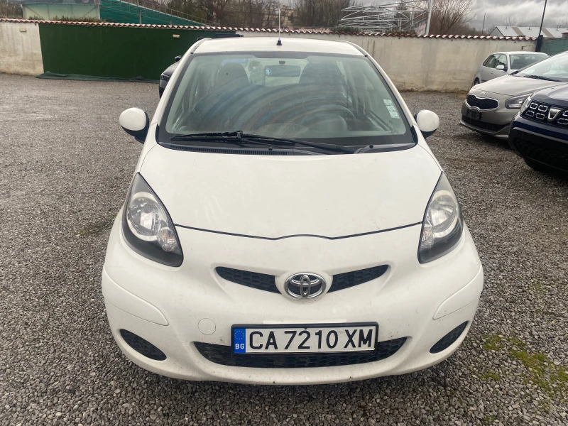 Toyota Aygo 1.0 68ks., снимка 3 - Автомобили и джипове - 53023471