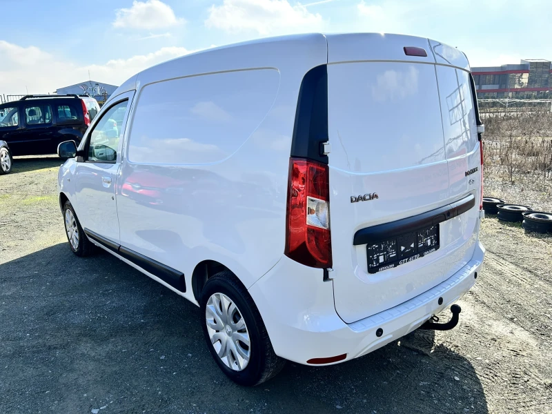 Dacia Dokker 1.5dCi* Navi* Camera* Парктроник* Facelift* Подгре, снимка 3 - Автомобили и джипове - 53264048