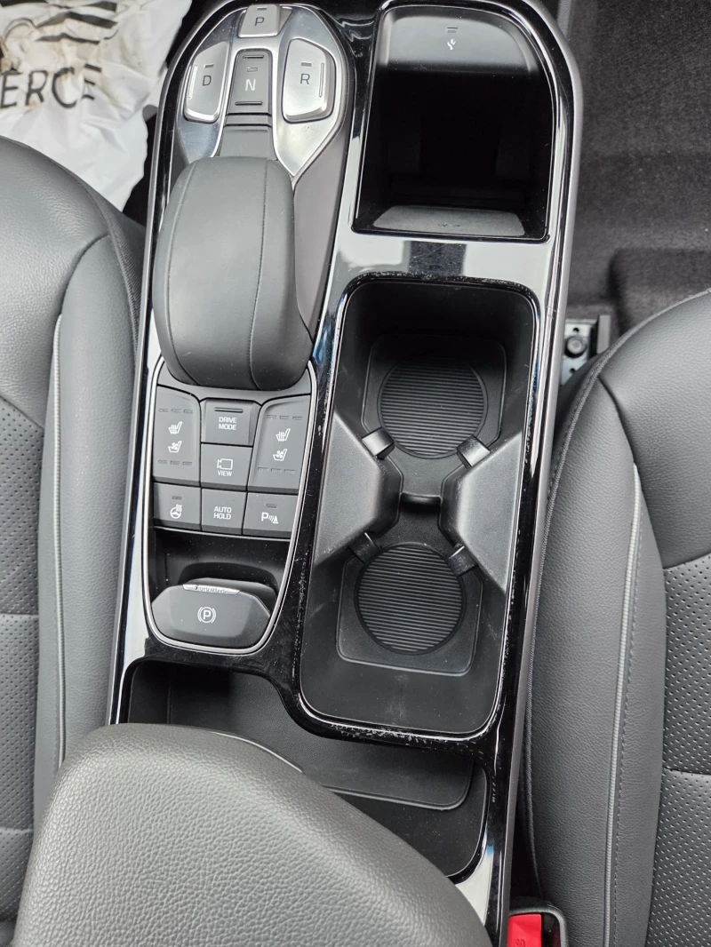 Hyundai Ioniq Full extri/Led /Panorama, снимка 5 - Автомобили и джипове - 53293455