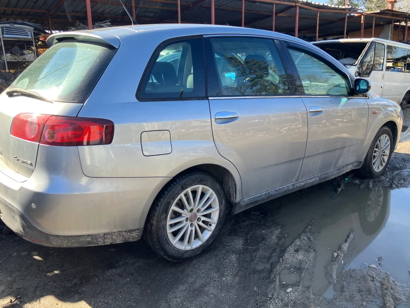 Fiat Croma 1.9 JTD, снимка 3 - Автомобили и джипове - 53595627
